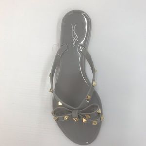 Grey jelly sandal with gold studs